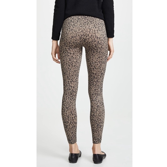 Spanx ‘Look At Me Now’ Seamless Leggings Mini Leopard in Size Small - Picture 4 of 13